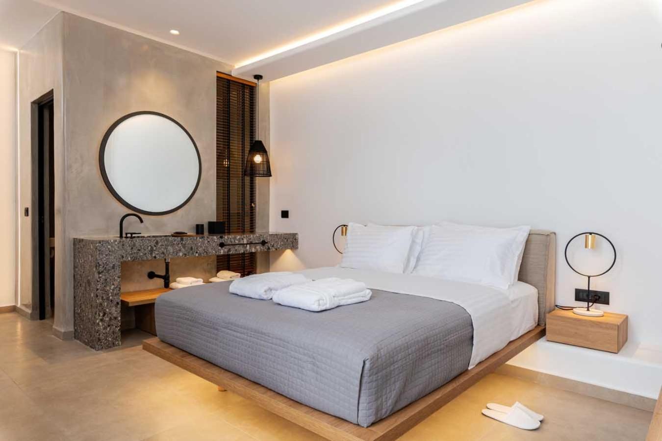 Avra Mykonos Hotel Tourlos Buitenkant foto
