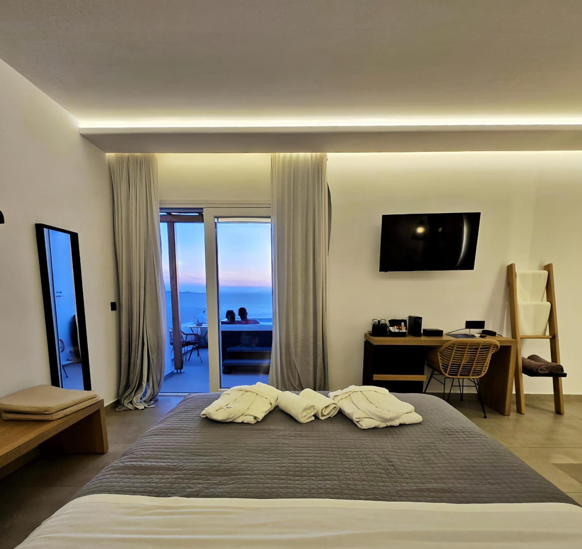 Avra Mykonos Hotel Tourlos Buitenkant foto